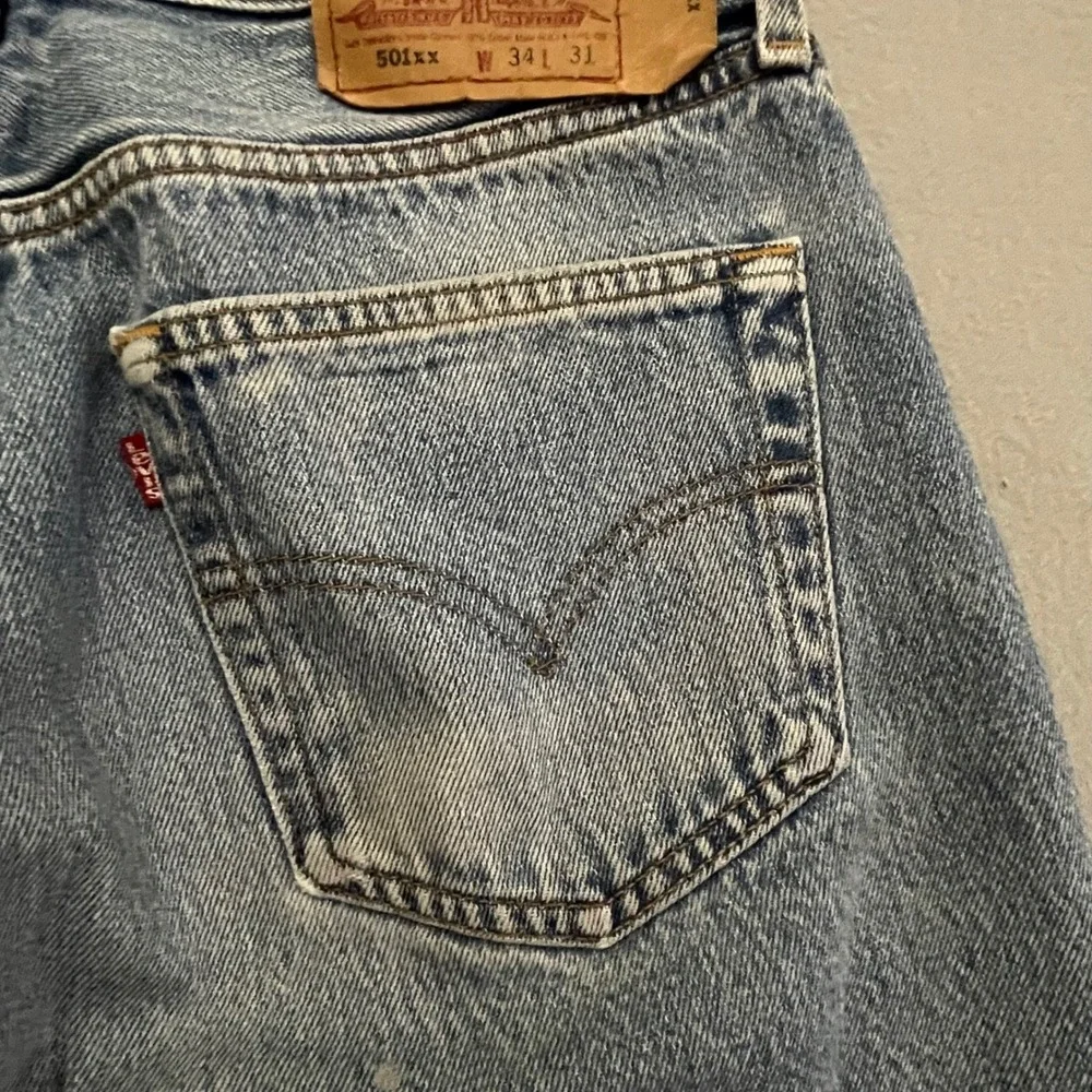 Vtg 90's Levi's 501 XX USA Made Distressed Fade Jeans Tagged 34x31 Fits 29x28